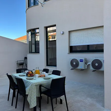 B Castelo * Viana do Castelo